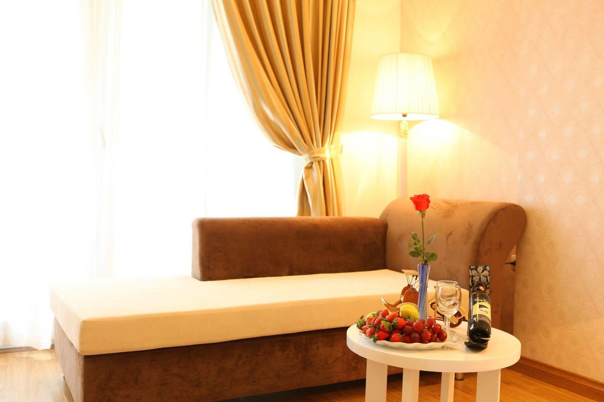 Splendid Star Suites Hotel Ханой Номер фото